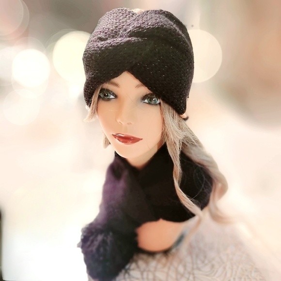 Women's Black Headband & Scarf Winter Set | Handmade in Warm Black Shimmer Knit - Picture 2 of 7